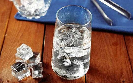 喝冰水到底好不好