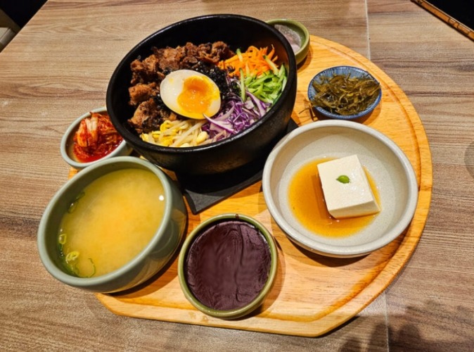 大心新泰式麵食 大心新泰式麵食