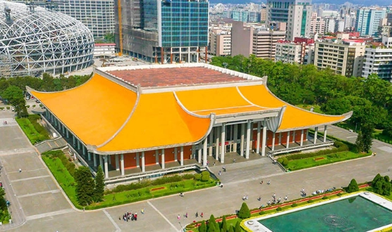 一个人吃饭国父纪念馆