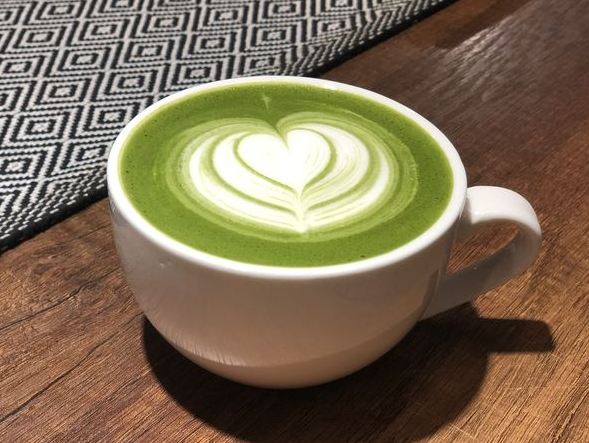 自製抹茶拿鐵 自製抹茶拿鐵