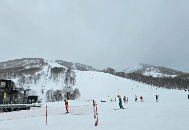神樂滑雪場租雪具價格 神樂滑雪場租雪具價格