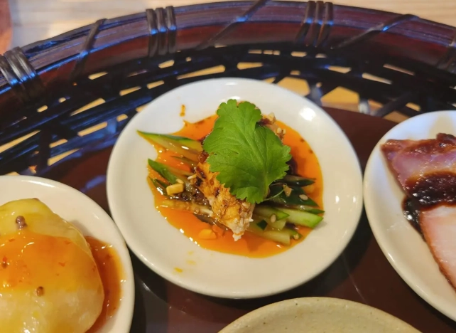 美術館周邊美食